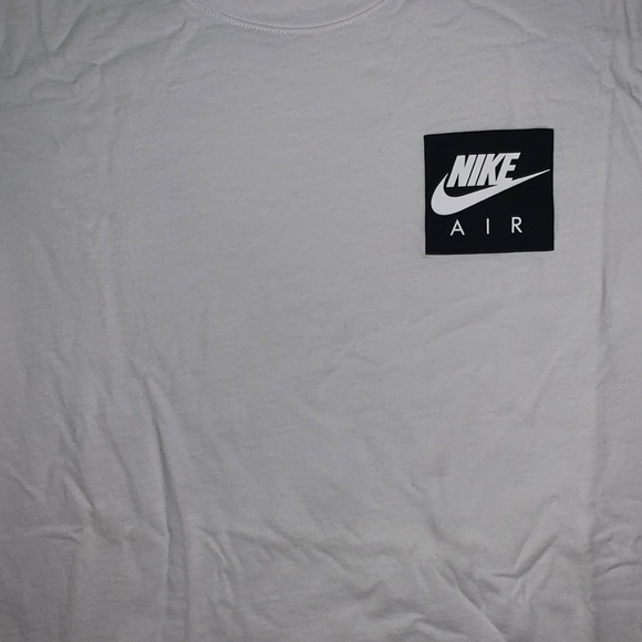 Nike Long Sleeve Tee - Picture 2 of 4